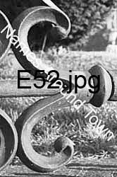 E52