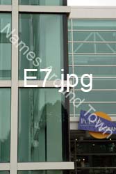 E7